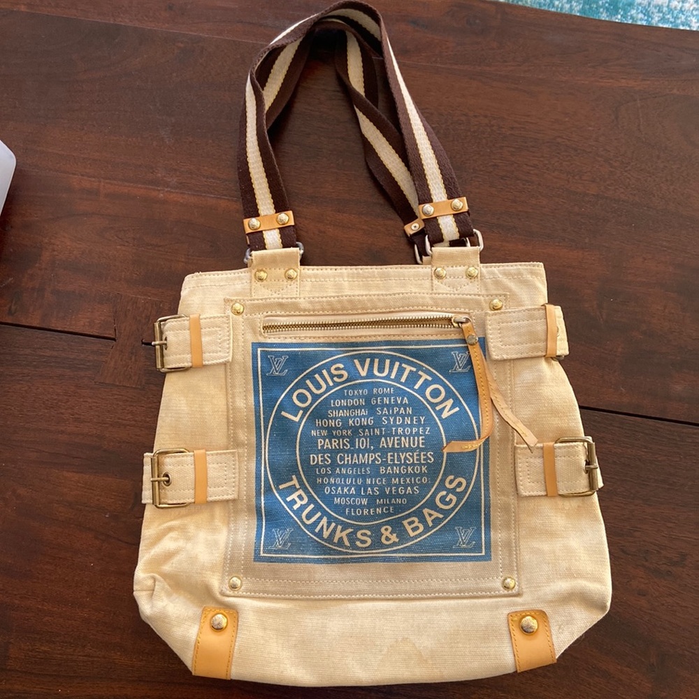 Louis Vuitton bag
